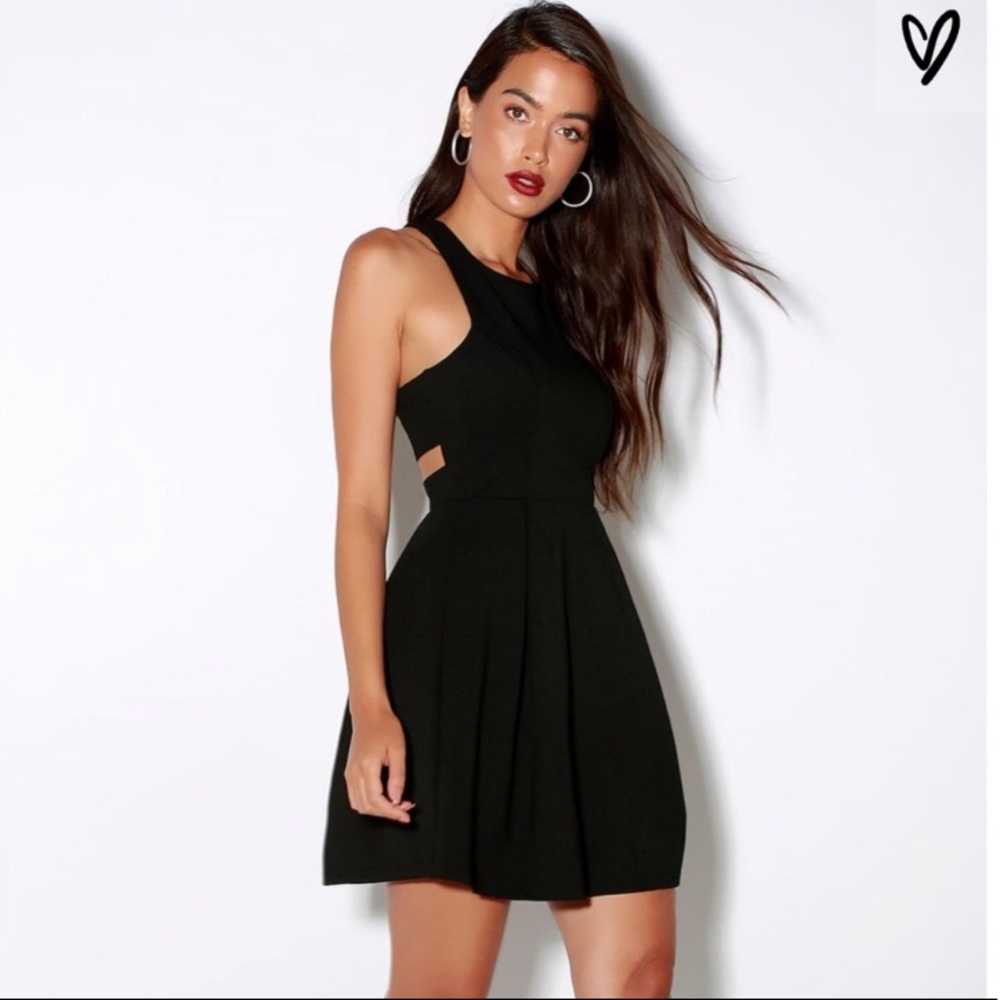 Lulu’s “Cutout and About” XS Dress